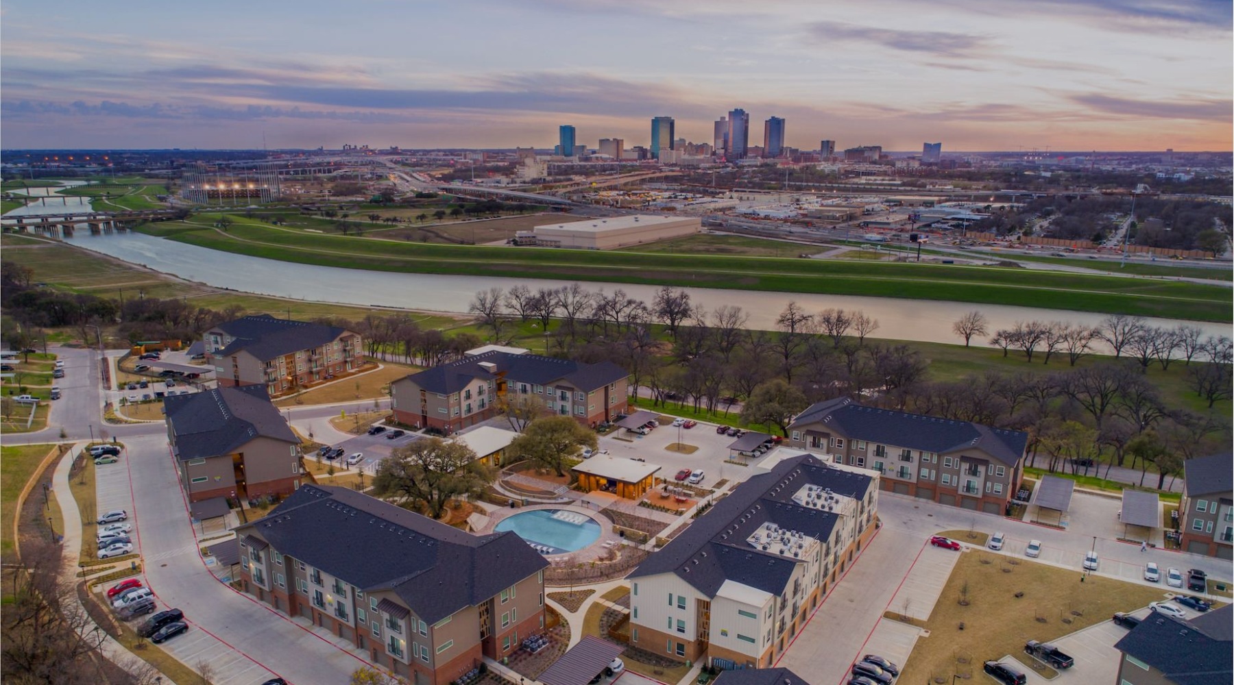 The Scenic at River East Apartments overlooking downtown Fort Worth The Scenic at River East Apartments overlooking downtown Fort Worth