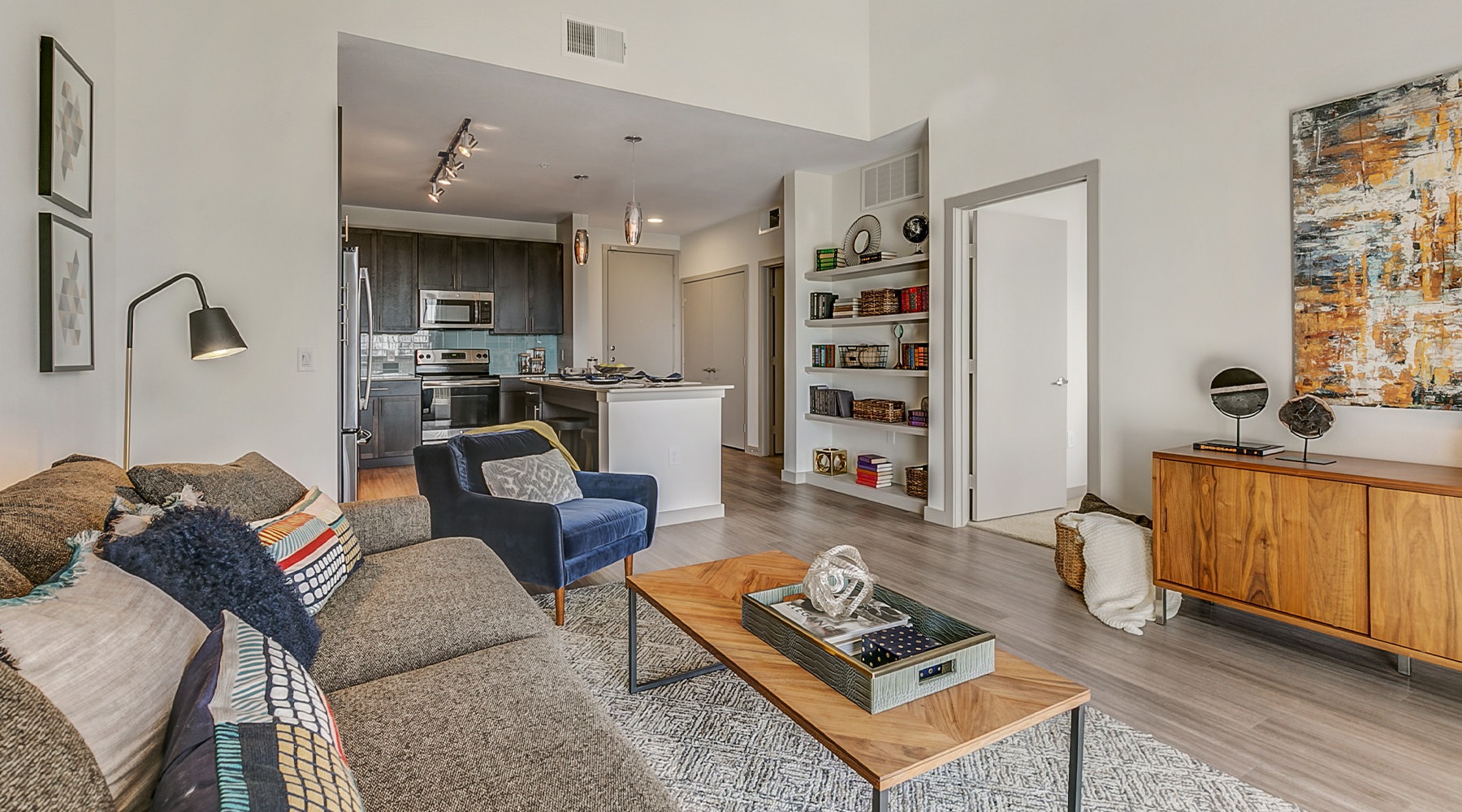 Fort Wort, Texas Luxury Apartments Scenic at River East